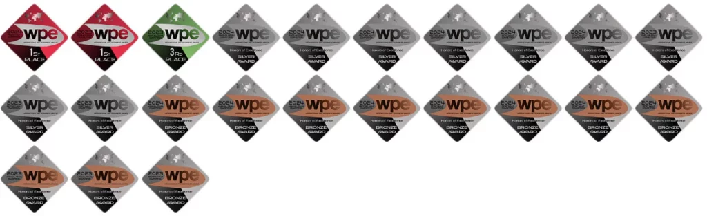 Image illustrant les différents badges des WPE Awards reçus par Jérémie Maltete avec Traqueur d'images